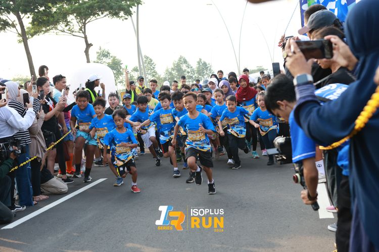 Race photo from ISOPlus Run 2024 Jakarta