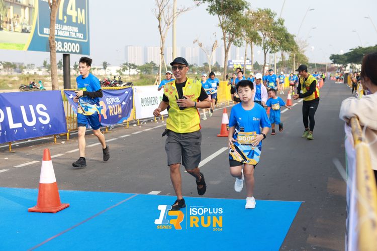 Race photo from ISOPlus Run 2024 Jakarta