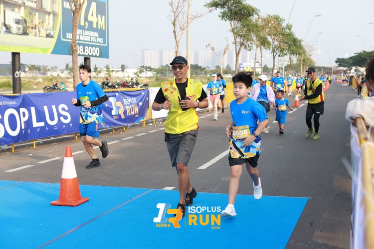 Race photo from ISOPlus Run 2024 Jakarta