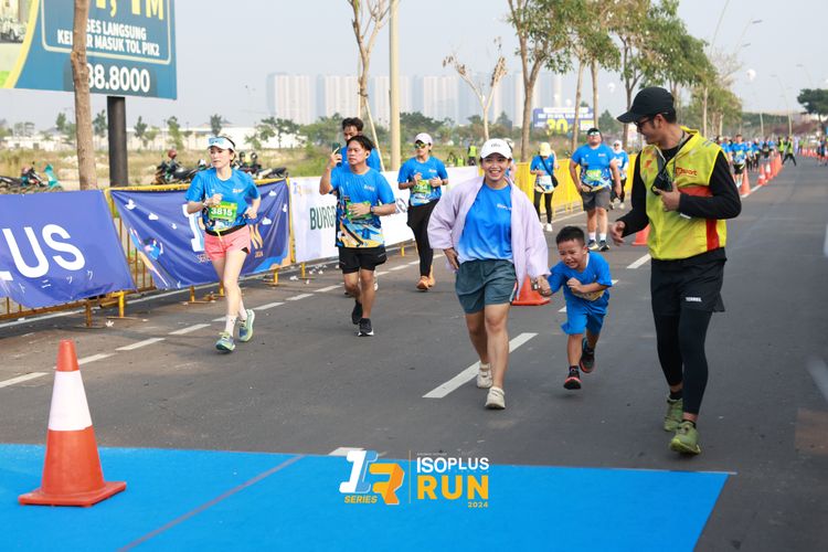Race photo from ISOPlus Run 2024 Jakarta