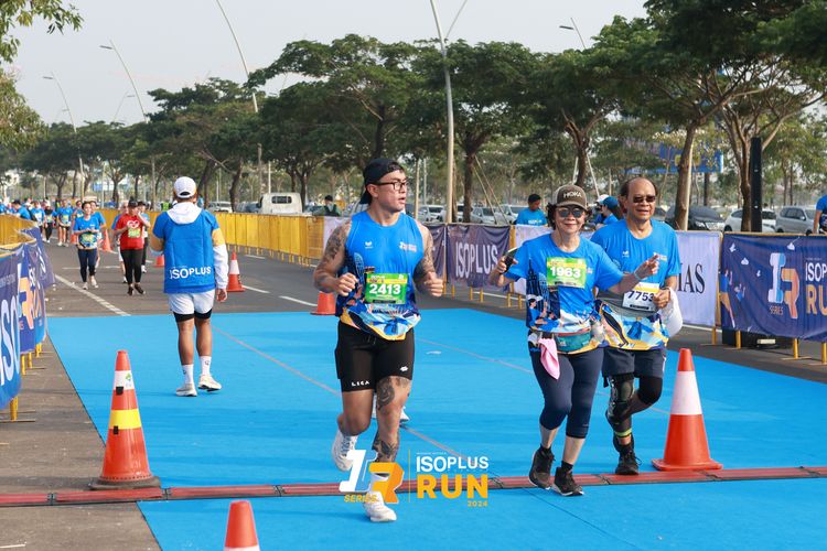 Race photo from ISOPlus Run 2024 Jakarta