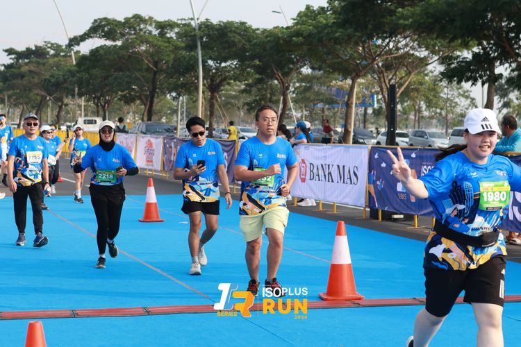 Race photo from ISOPlus Run 2024 Jakarta