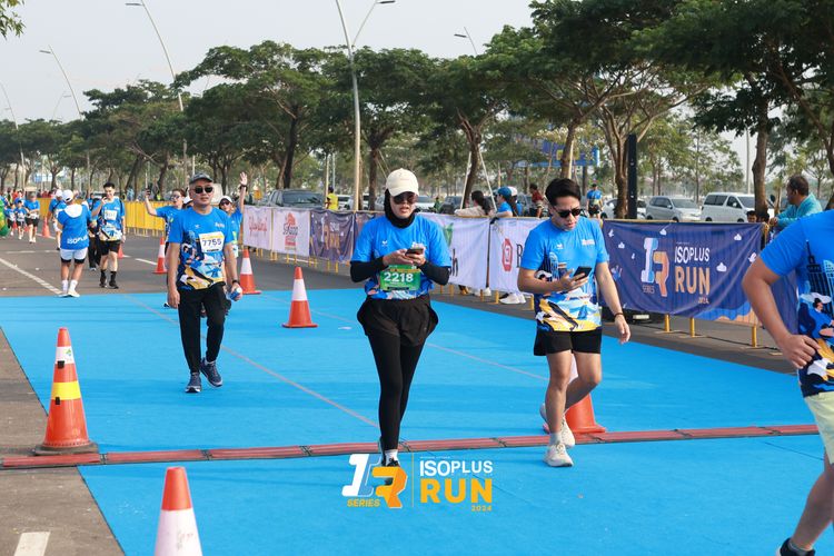 Race photo from ISOPlus Run 2024 Jakarta