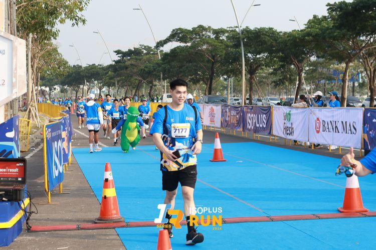Race photo from ISOPlus Run 2024 Jakarta