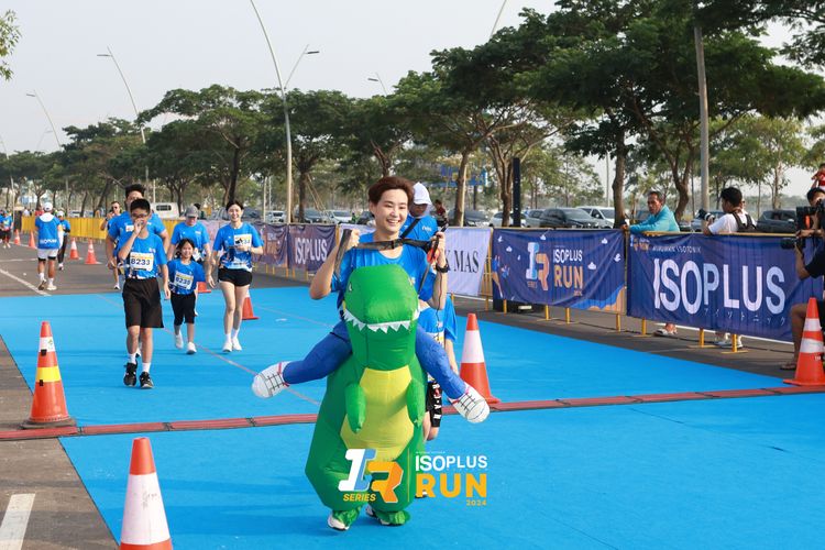 Race photo from ISOPlus Run 2024 Jakarta