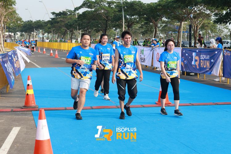 Race photo from ISOPlus Run 2024 Jakarta