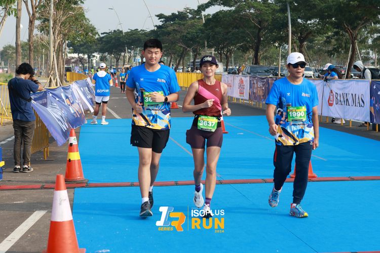 Race photo from ISOPlus Run 2024 Jakarta
