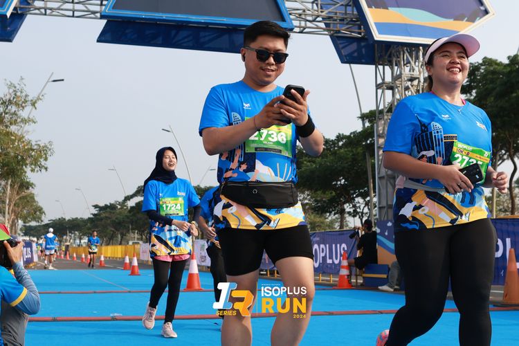 Race photo from ISOPlus Run 2024 Jakarta