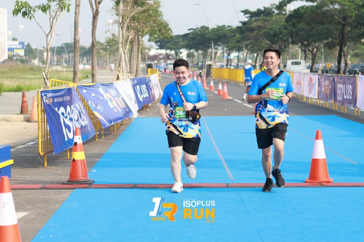 Race photo from ISOPlus Run 2024 Jakarta