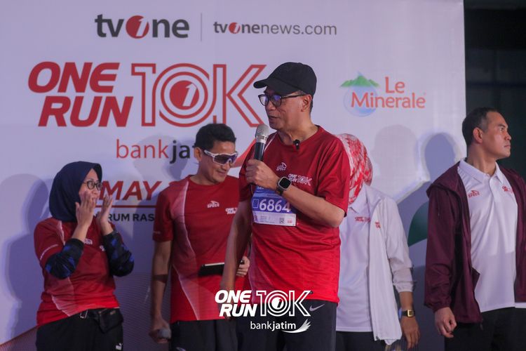 Race photo from ONE RUN 10 K