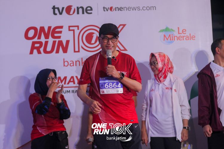 Race photo from ONE RUN 10 K