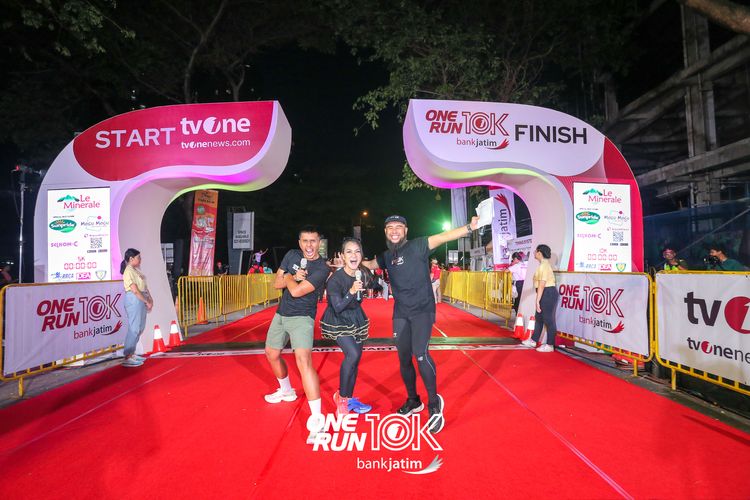 Race photo from ONE RUN 10 K
