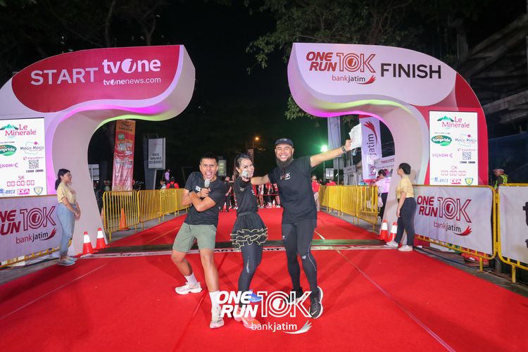 Race photo from ONE RUN 10 K