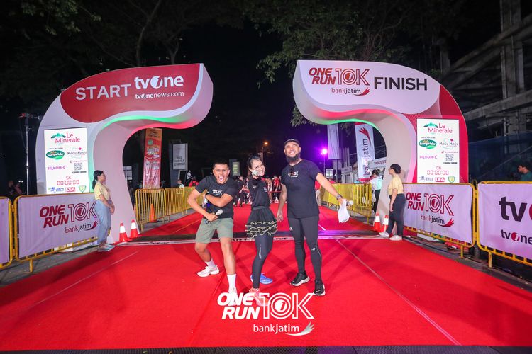 Race photo from ONE RUN 10 K