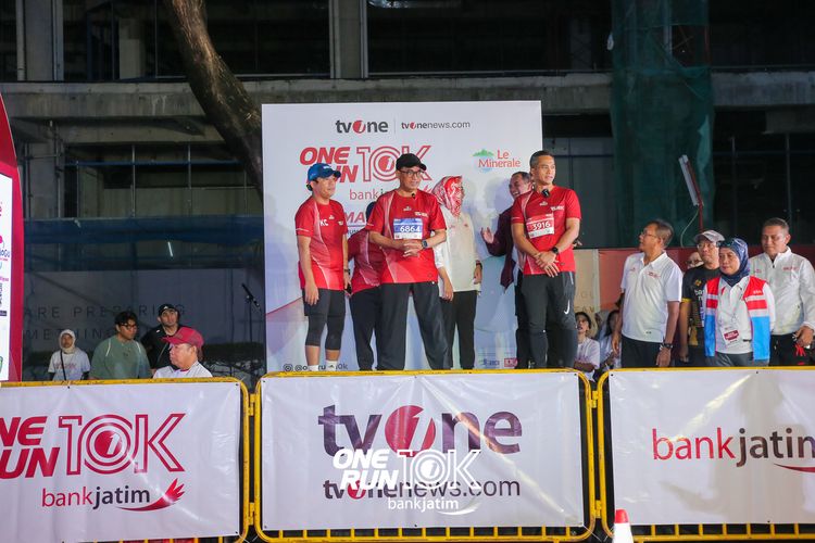 Race photo from ONE RUN 10 K