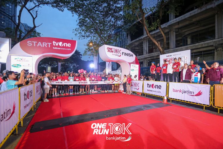Race photo from ONE RUN 10 K