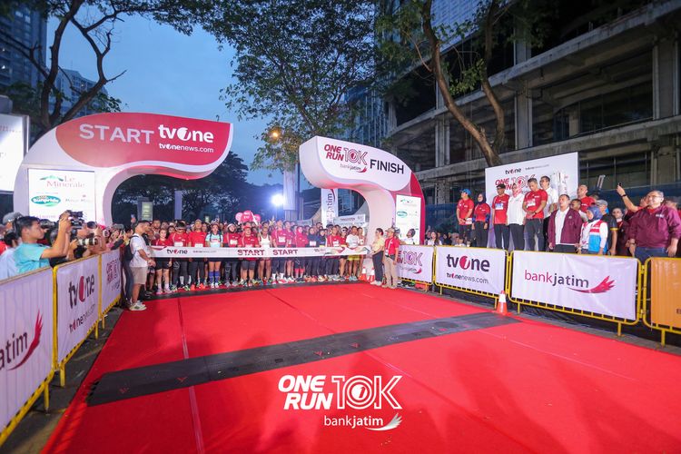 Race photo from ONE RUN 10 K