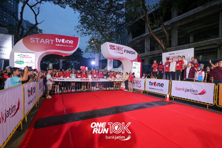 Race photo from ONE RUN 10 K