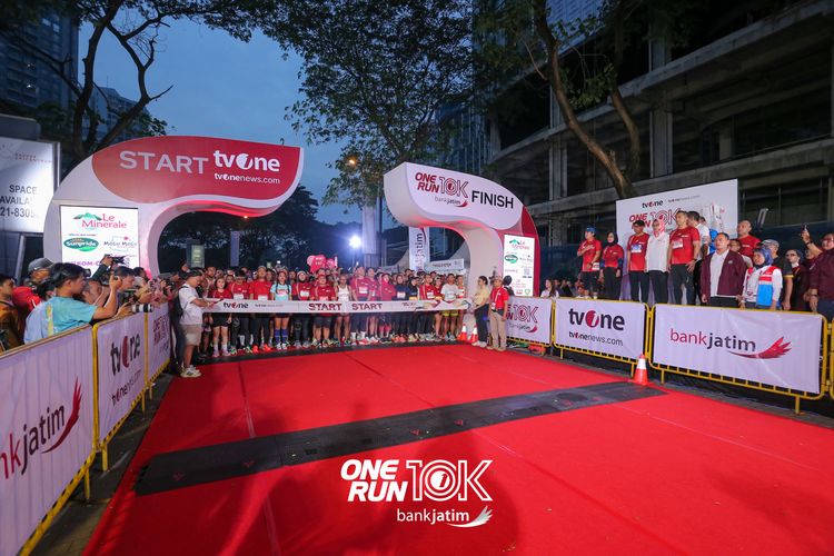 Race photo from ONE RUN 10 K