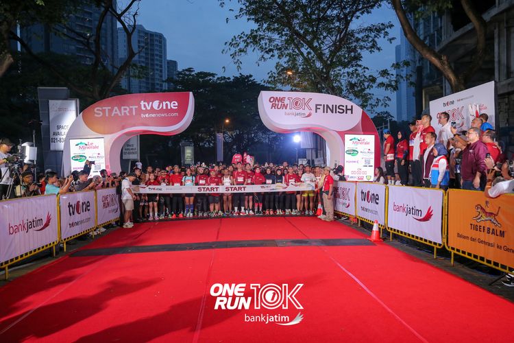 Race photo from ONE RUN 10 K