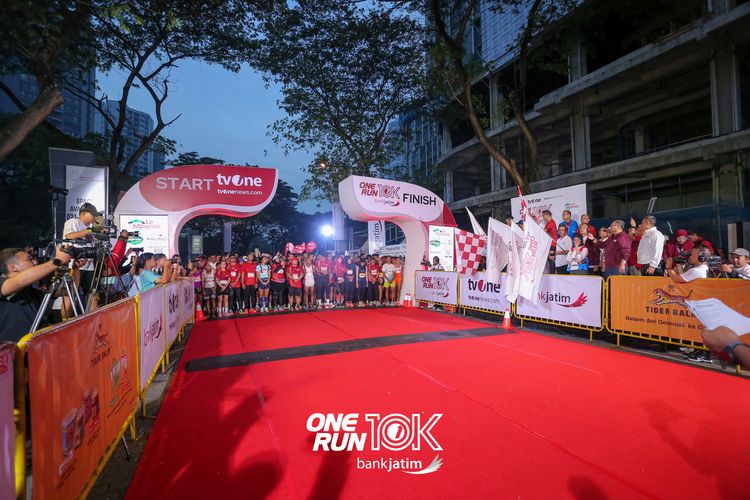 Race photo from ONE RUN 10 K