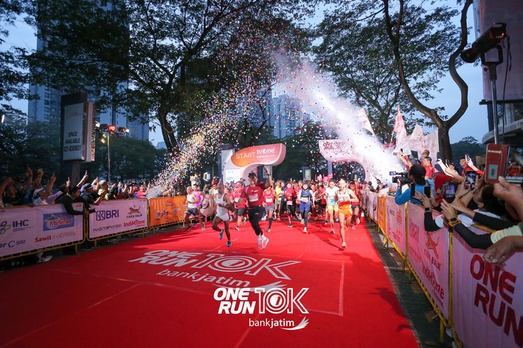Race photo from ONE RUN 10 K
