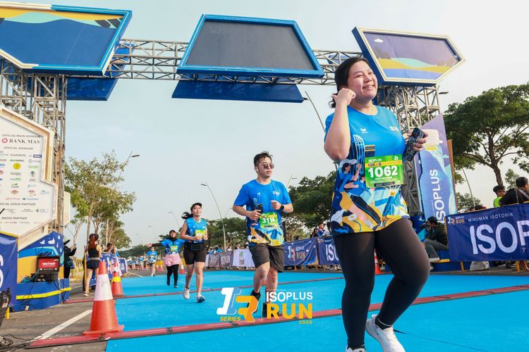 Race photo from ISOPlus Run 2024 Jakarta