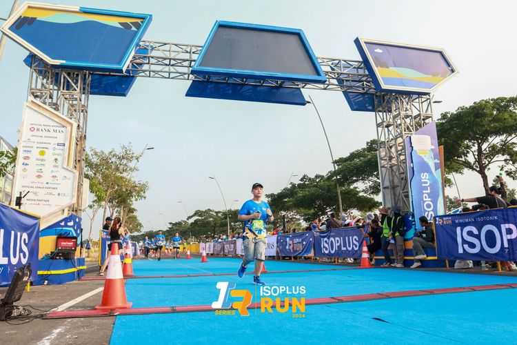 Race photo from ISOPlus Run 2024 Jakarta