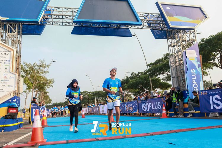 Race photo from ISOPlus Run 2024 Jakarta