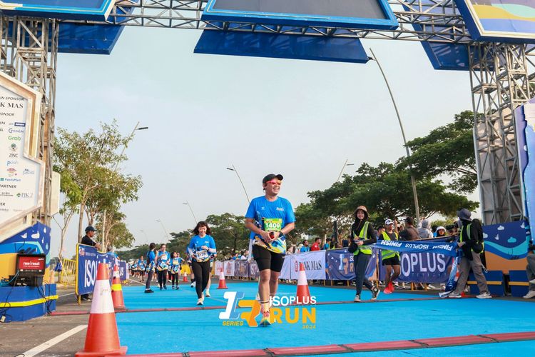 Race photo from ISOPlus Run 2024 Jakarta