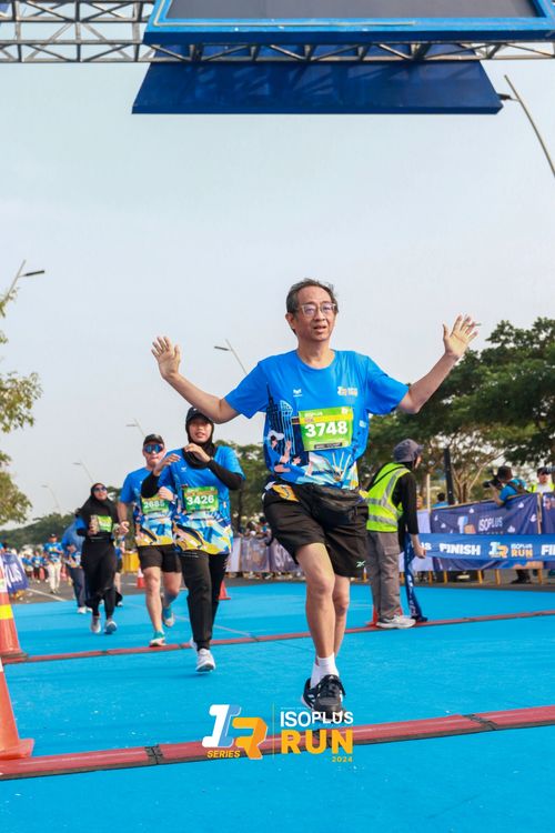 Race photo from ISOPlus Run 2024 Jakarta