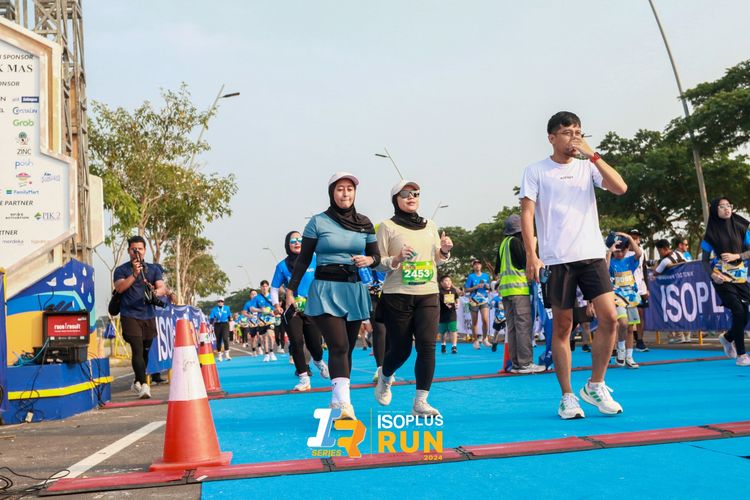 Race photo from ISOPlus Run 2024 Jakarta