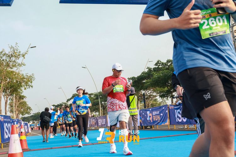 Race photo from ISOPlus Run 2024 Jakarta