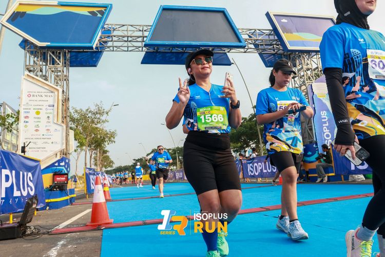 Race photo from ISOPlus Run 2024 Jakarta
