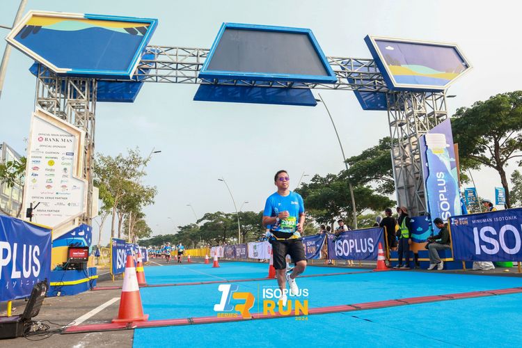 Race photo from ISOPlus Run 2024 Jakarta