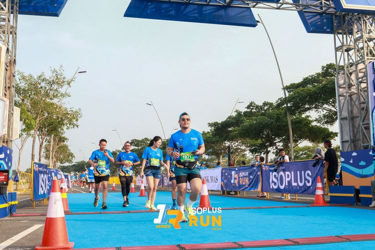 Race photo from ISOPlus Run 2024 Jakarta