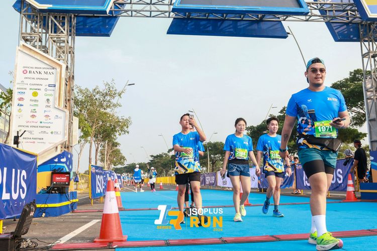 Race photo from ISOPlus Run 2024 Jakarta