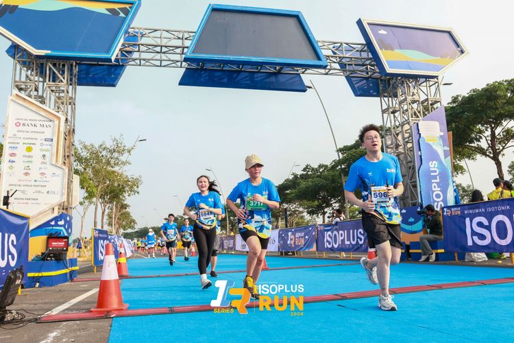 Race photo from ISOPlus Run 2024 Jakarta
