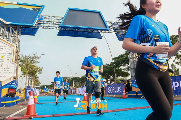 Race photo from ISOPlus Run 2024 Jakarta