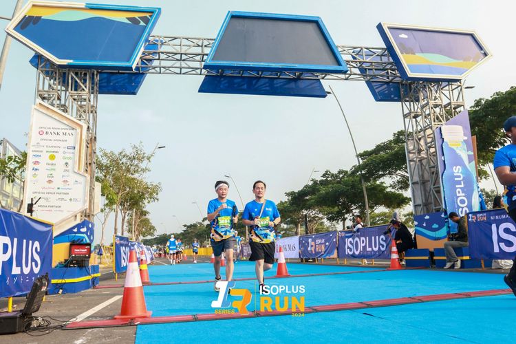 Race photo from ISOPlus Run 2024 Jakarta