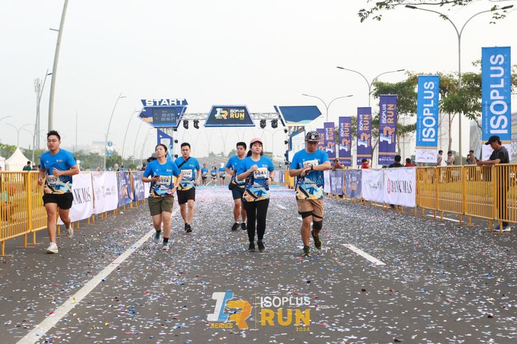 Race photo from ISOPlus Run 2024 Jakarta