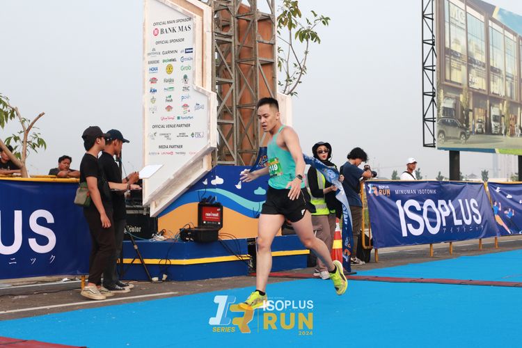 Race photo from ISOPlus Run 2024 Jakarta
