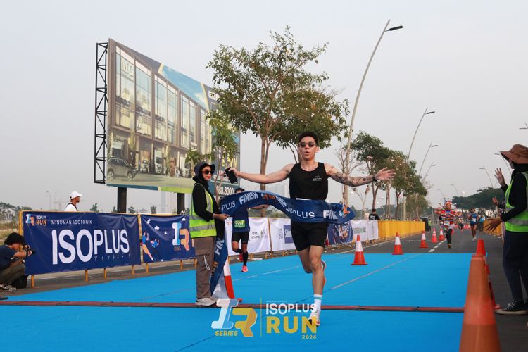 Race photo from ISOPlus Run 2024 Jakarta