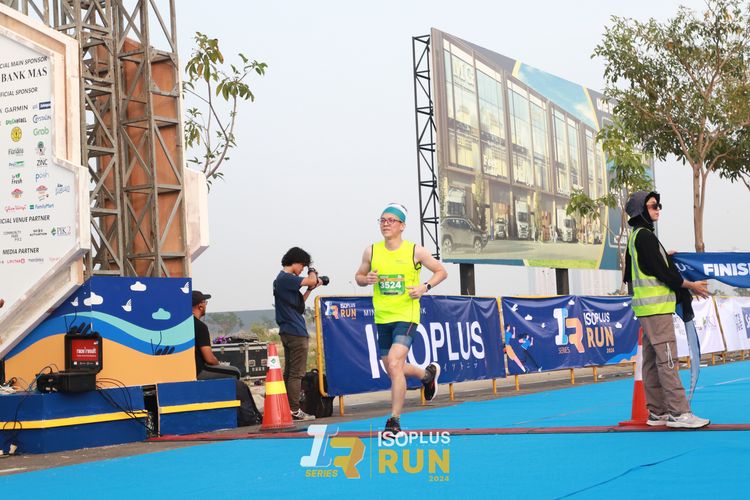 Race photo from ISOPlus Run 2024 Jakarta