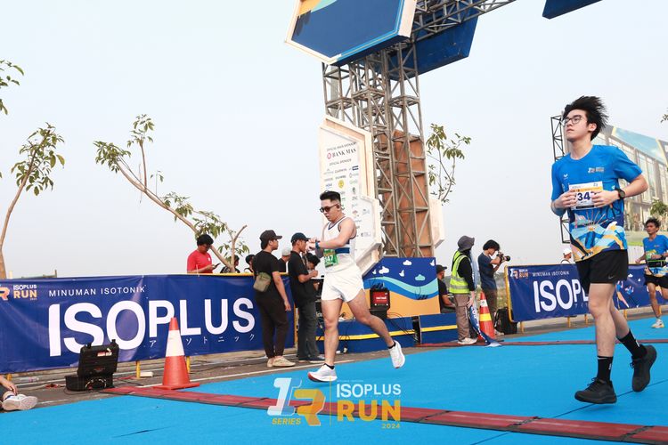 Race photo from ISOPlus Run 2024 Jakarta