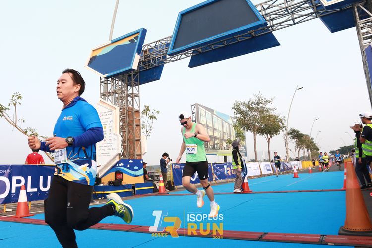 Race photo from ISOPlus Run 2024 Jakarta