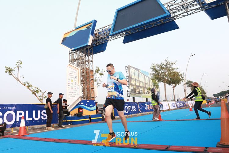 Race photo from ISOPlus Run 2024 Jakarta
