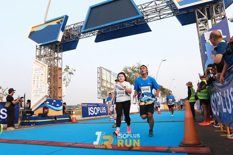 Race photo from ISOPlus Run 2024 Jakarta