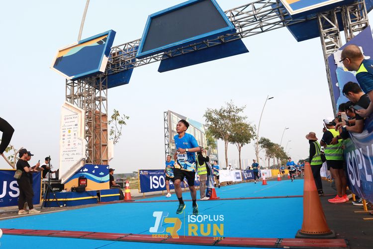 Race photo from ISOPlus Run 2024 Jakarta