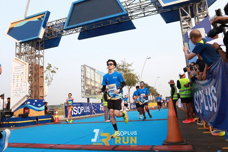 Race photo from ISOPlus Run 2024 Jakarta